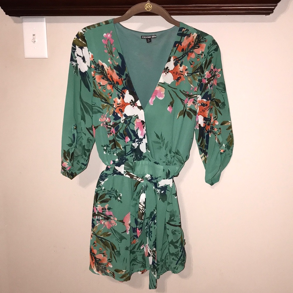 Super cute and flattering Gianni Bini romper